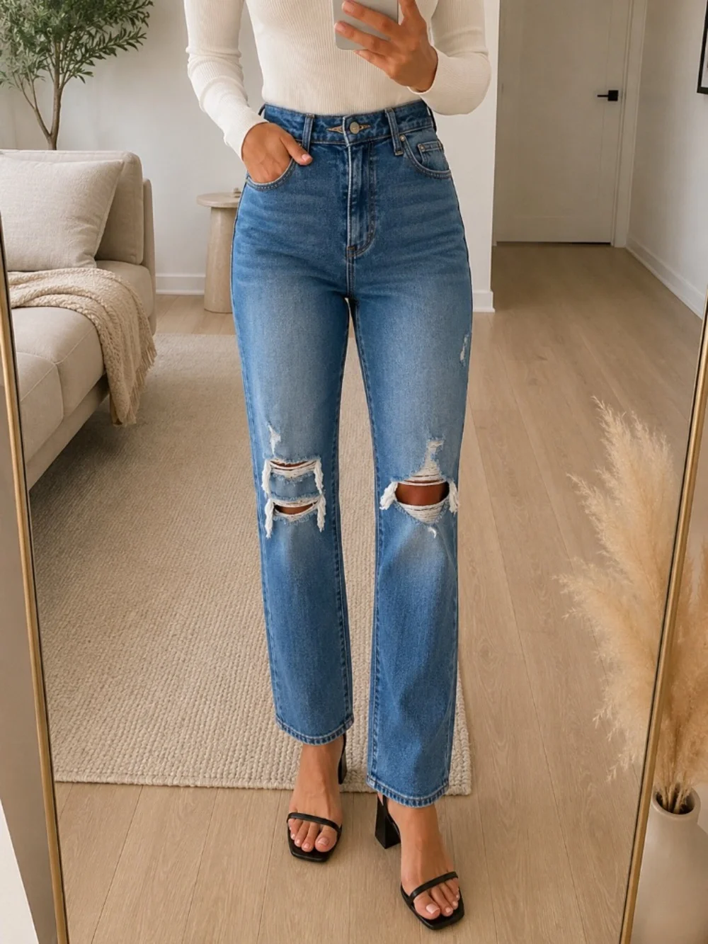Abercrombie Curve Love Ripped Straight Jeans 26/2S